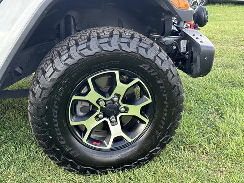 Used 2020 Jeep Wrangler Unlimited Rubicon AWD/4WD image 4