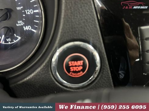 Used 2019 Nissan Rogue SV AWD/4WD image 27