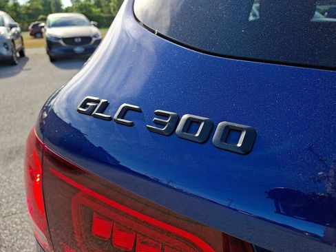 Used 2021 Mercedes-Benz GLC 300 4MATIC image 31