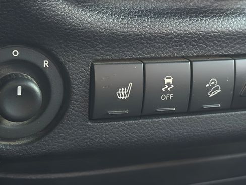 Used 2016 Jeep Wrangler Unlimited Sport AWD/4WD image 28