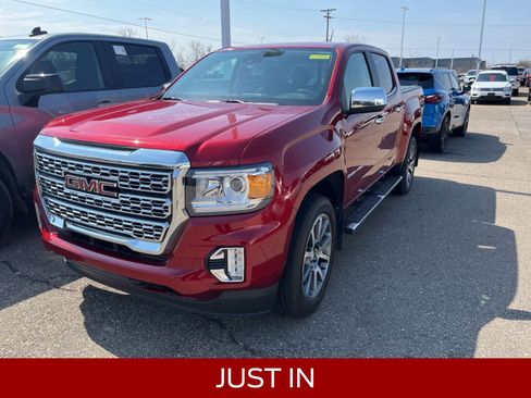 Used 2022 GMC Canyon Denali image 1