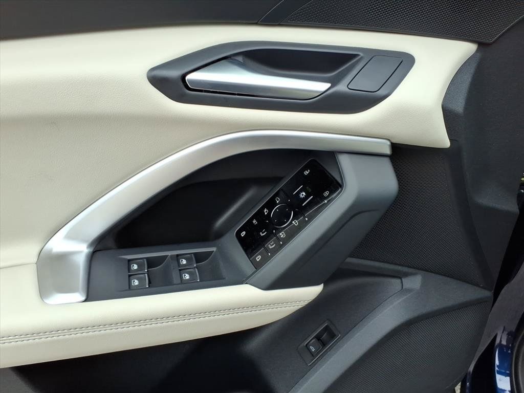 New 2026 Audi Q5 Premium AWD/4WD image 13