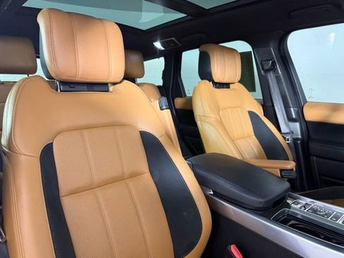 Used 2019 Land Rover Range Rover Sport Supercharged AWD/4WD image 32