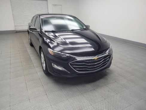 Used 2020 Chevrolet Malibu LT FWD image 13