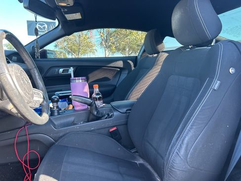 Used 2018 Ford Mustang Coupe w/ Equipment Group 101A image 8