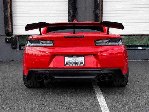 Used 2018 Chevrolet Camaro ZL1 RWD image 4