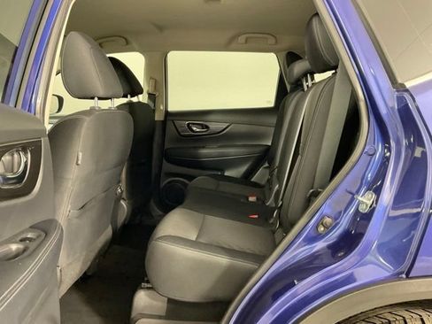 Used 2018 Nissan Rogue S FWD image 23