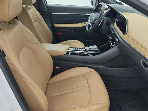Used 2023 Hyundai Sonata Limited w/ Preferred Accessory Package image 26