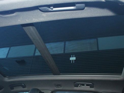 Certified 2022 Porsche Cayenne image 26