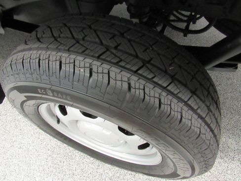 Used 2021 Ford F150 XL w/ Equipment Group 101A High RWD image 20