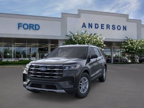 New 2026 Ford Explorer Active RWD image 2