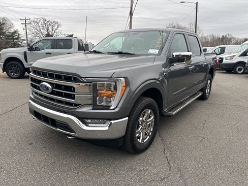 Used 2022 Ford F150 Lariat image 7