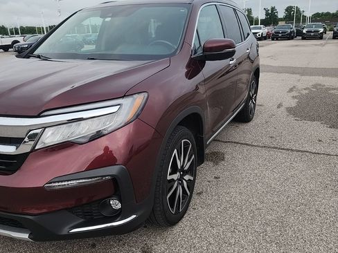 Used 2021 Honda Pilot Touring image 2