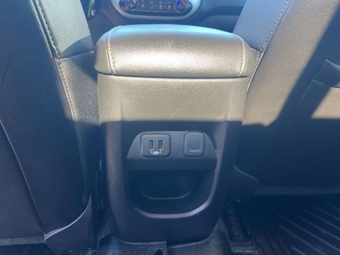 Used 2019 Chevrolet Colorado ZR2 w/ Colorado ZR2 Bison Edition image 20