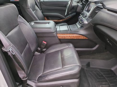 Used 2016 Chevrolet Suburban LTZ image 23