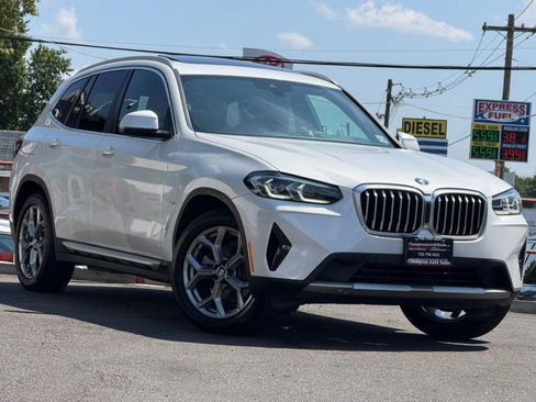 Used 2024 BMW X3 xDrive30i w/ Premium Package AWD/4WD image 3