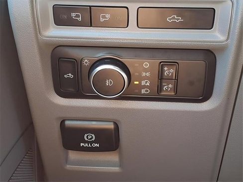 Certified 2022 Ford F150 XLT w/ Equipment Group 302A High image 24