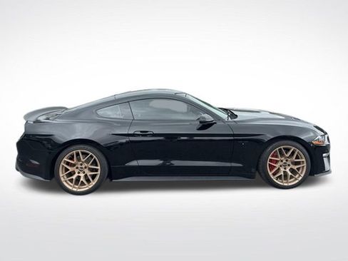 Used 2019 Ford Mustang GT RWD image 6