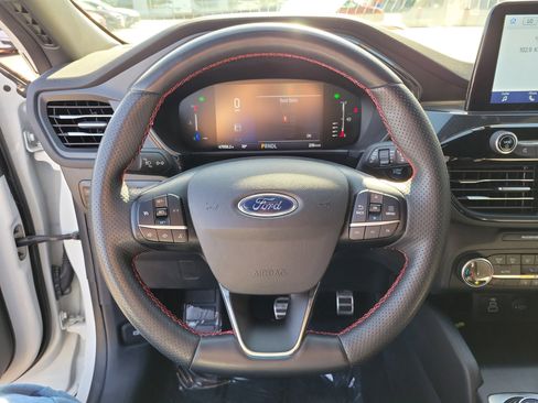 Used 2024 Ford Escape ST-Line Select AWD/4WD image 21