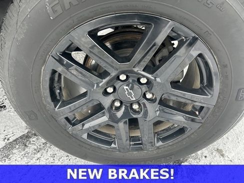 Certified 2021 Chevrolet Silverado 1500 Custom w/ Rally Edition image 10