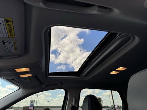 Used 2023 MAZDA CX-5 AWD 2.5 S w/ Premium Package image 17