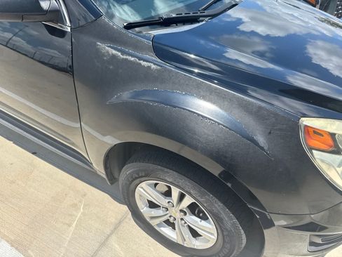 Used 2017 Chevrolet Equinox LS FWD image 12