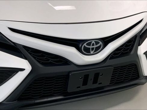 Used 2023 Toyota Camry SE image 33