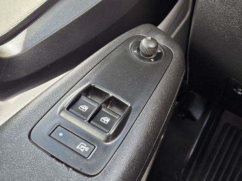 Used 2023 RAM ProMaster 2500 image 31