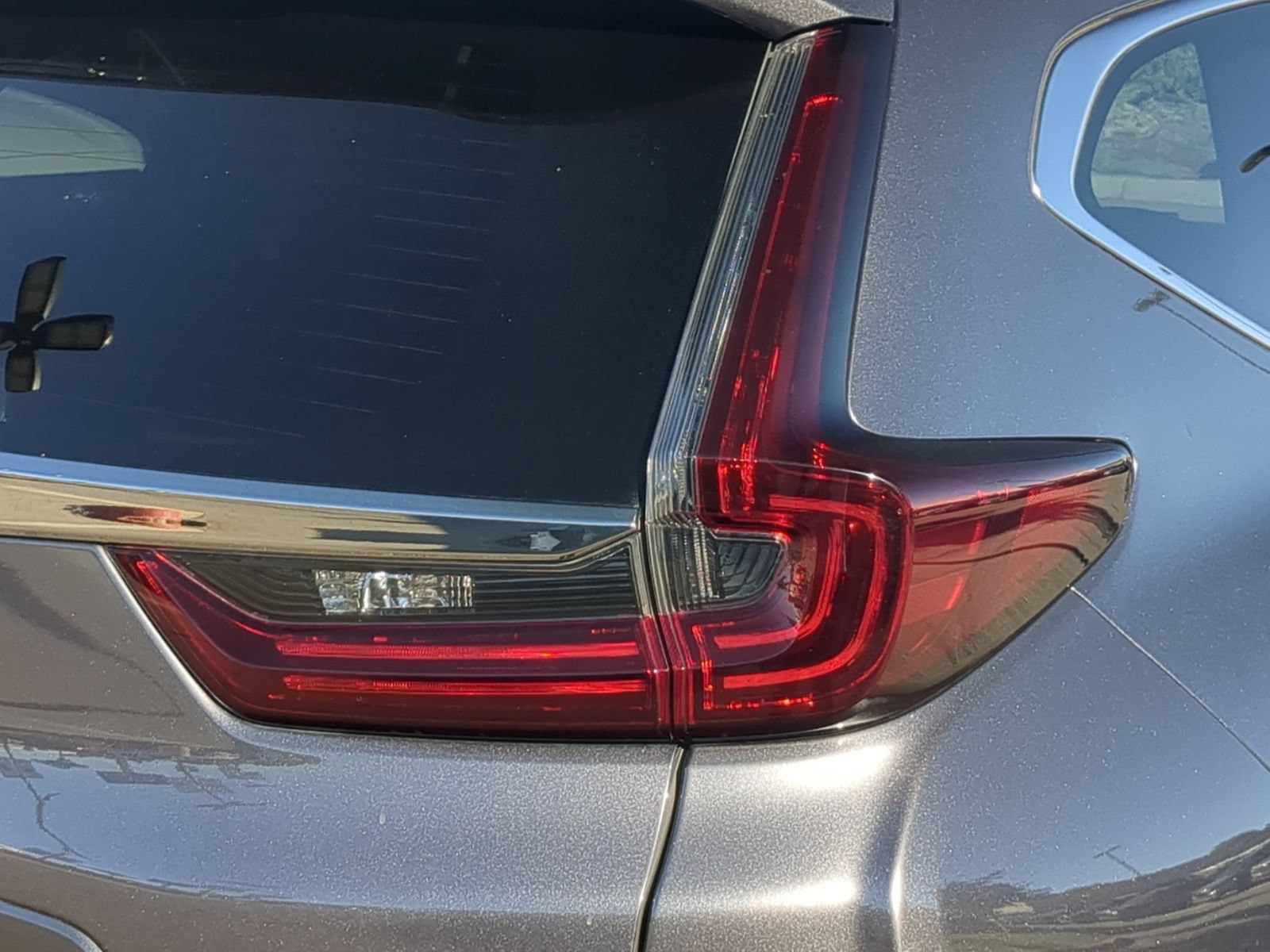 Used 2021 Honda CR-V Touring image 11