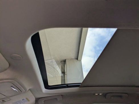 Used 2023 Lincoln Corsair Reserve w/ Equipment Group 201A image 21