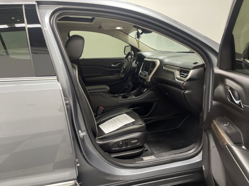 Used 2022 GMC Acadia Denali w/ Denali Ultimate Package image 26