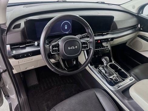 Certified 2024 Kia Carnival SX Prestige image 22