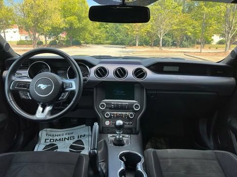 Used 2017 Ford Mustang GT w/ Black Accent Package RWD image 26
