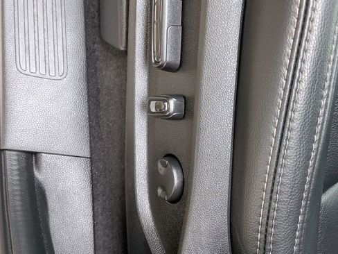 Certified 2023 Honda Pilot Touring image 14