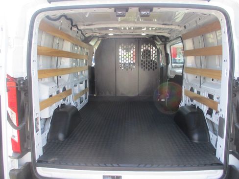 Used 2025 Ford Transit 250 Low Roof w/ Exterior Upgrade Package RWD image 25