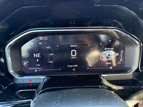 New 2026 GMC Sierra 3500 SLE w/ Preferred Package image 27