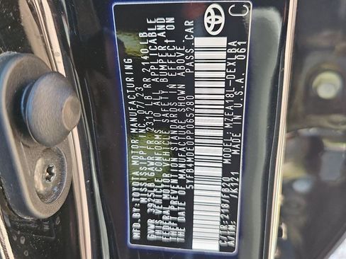 Used 2023 Toyota Corolla LE image 16