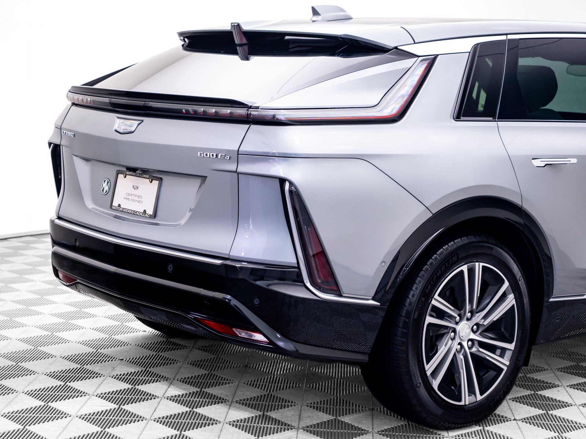 Certified 2024 Cadillac Lyriq Luxury w/ LPO, Floor Liner Package AWD/4WD image 32