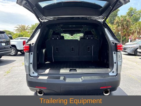 Used 2023 Chevrolet Traverse LT w/ LT Premium Package FWD image 25