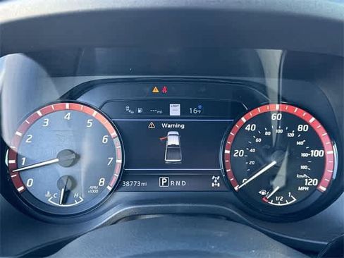 Used 2023 Nissan Titan PRO-4X w/ Pro-4x Convenience Package image 7