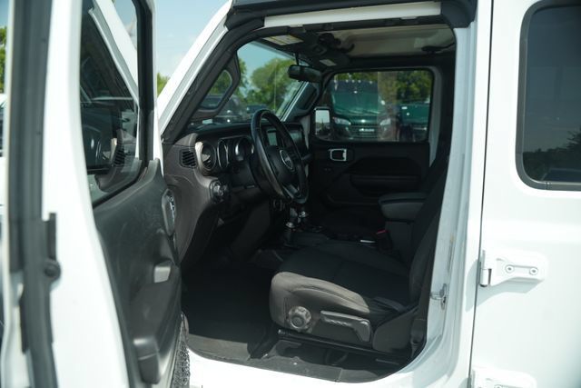 Used 2021 Jeep Wrangler Unlimited Sport AWD/4WD image 12