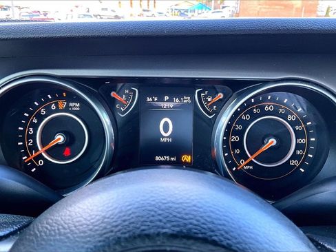 Used 2018 Jeep Wrangler Unlimited Sport image 20