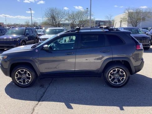 Used 2020 Jeep Cherokee Trailhawk w/ Cold Weather Group image 8