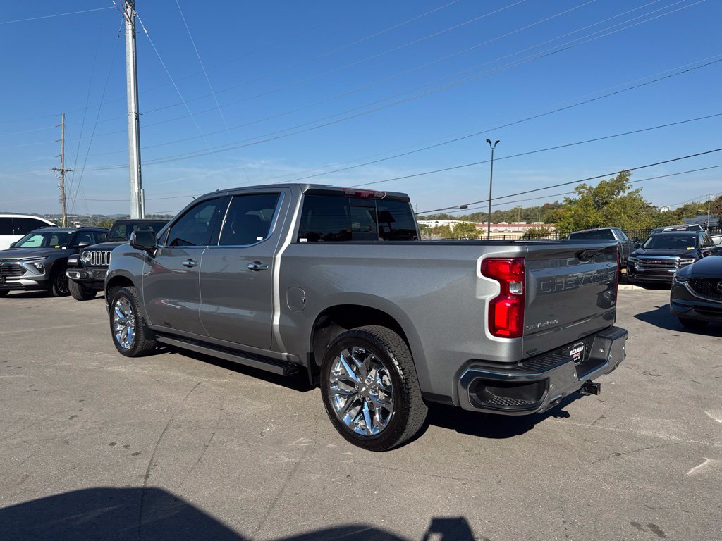 Used 2023 Chevrolet Silverado 1500 LTZ w/ LTZ Premium Package AWD/4WD image 7