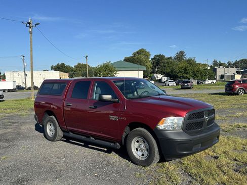 Used 2015 RAM 1500 Tradesman w/ Popular Equipment Group AWD/4WD image 2
