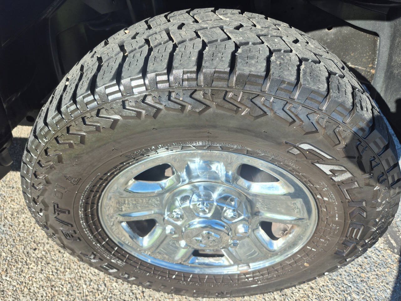 Used 2024 RAM 2500 Tradesman w/ Chrome Appearance Group AWD/4WD image 29