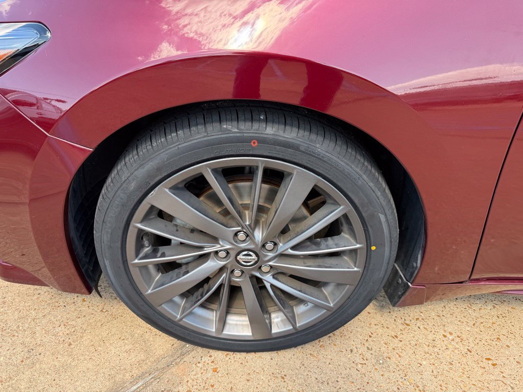Used 2019 Nissan Maxima Platinum w/ Reserve Package FWD image 7