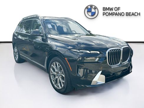 Used 2023 BMW X7 xDrive40i image 1