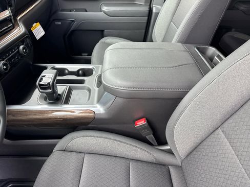 New 2026 Chevrolet Silverado 1500 LT Trail Boss w/ Convenience Package II image 21