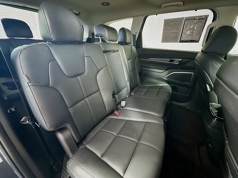 Used 2024 Kia Telluride EX AWD/4WD image 30